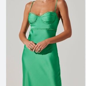 NWT ASTR GREEN DRESS XS